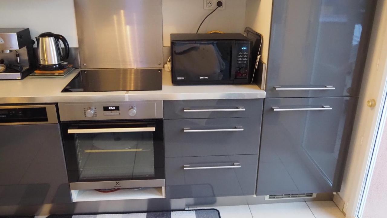 Les Grenadines Du Samedi Au Samedi Apartamento Antibes Exterior foto